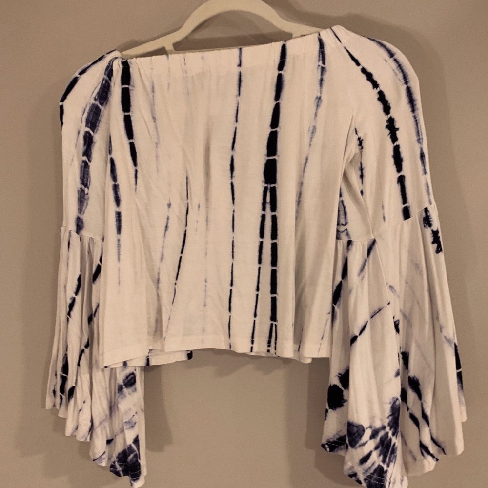flowy tye dye off the shoulder top!